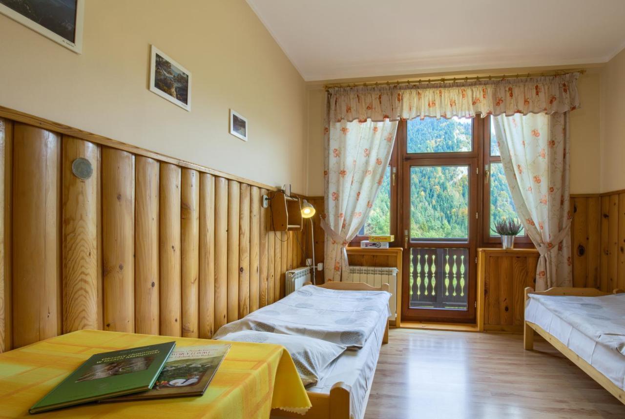 Schronisko Pttk Trzy Korony Bed & Breakfast Sromowce Nizne Bagian luar foto
