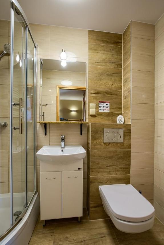 Schronisko Pttk Trzy Korony Bed & Breakfast Sromowce Nizne Bagian luar foto